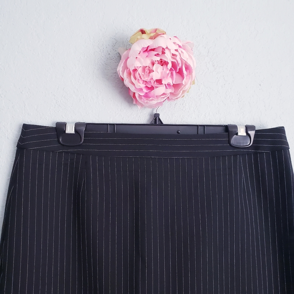 Boss Hugo Boss Vimena Pinstripe Ponte Skirt - Picture 4 of 9